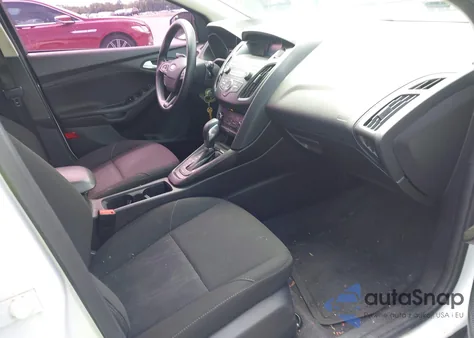 2018 Ford Focus Se z USA, uszkodzony, nr VIN 1FADP3K23JL284386